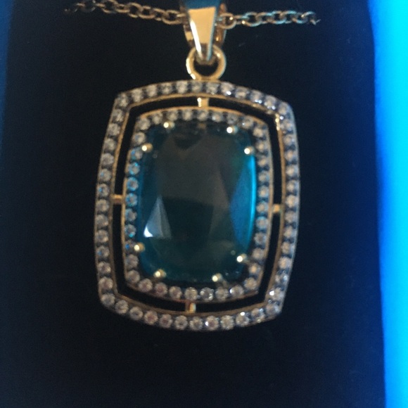 Turquoise necklace - Picture 2 of 2